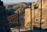Вид в сторону Мертвого моря из замка Эль-Карак