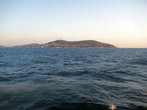 Это те самые Принцевы острова, они видны из Стамбула.