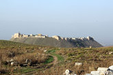 Замок рядом с руинами Афамии