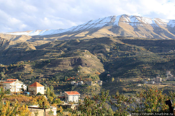 Осень в горах Бишари, Ливан
