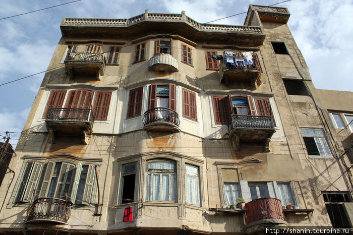 Дом с балконами Триполи, Ливан