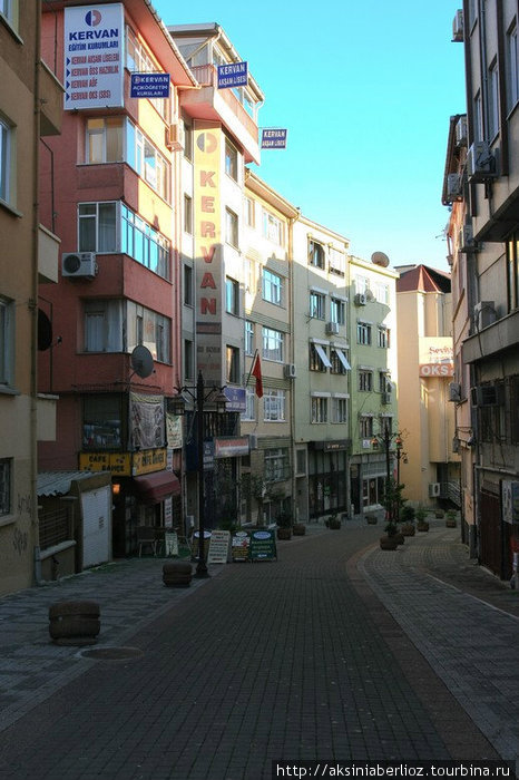 современные районы старой азиатской части города Стамбул, Турция
