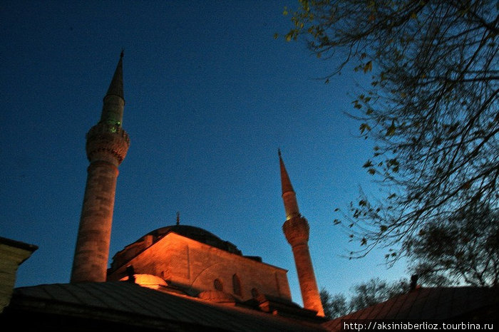мечеть Михримих в Юскюдаре Стамбул, Турция