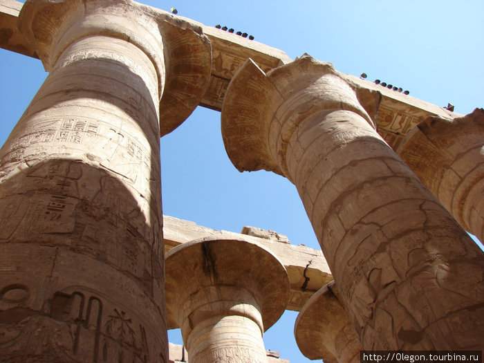 Величественные колонны Карнака Египет