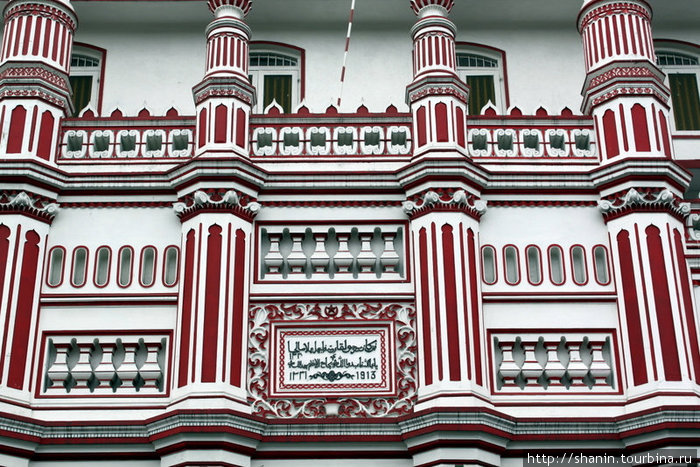 Фасад мечети Канди, Шри-Ланка