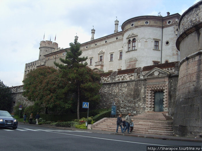 Замок Буонконсильо