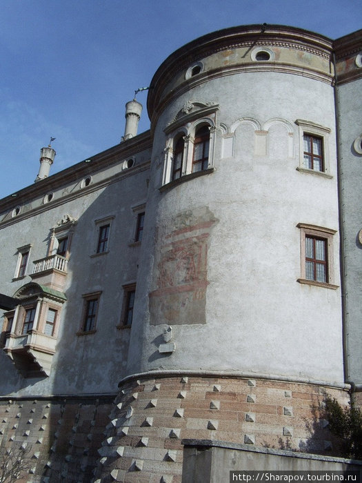 Замок Буонконсильо