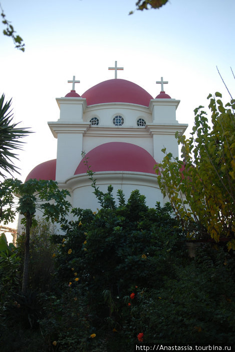 Церковь Двенадцати Апостолов Капернаум, Израиль