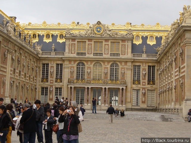 Мраморный дворик Версальского дворца Версаль, Франция