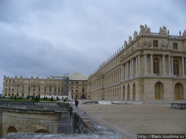 Три стороны одного Версаля. Первая-Версаль снаружи Версаль, Франция