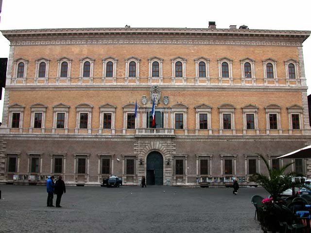Палаццо Фарнезе / Palazzo Farnese