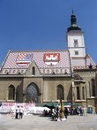 В Загребе я осмотрела два его средневековых города: Градец — город ремесленников с красивейшими церквями. Эта, например, церковь святого Марка!