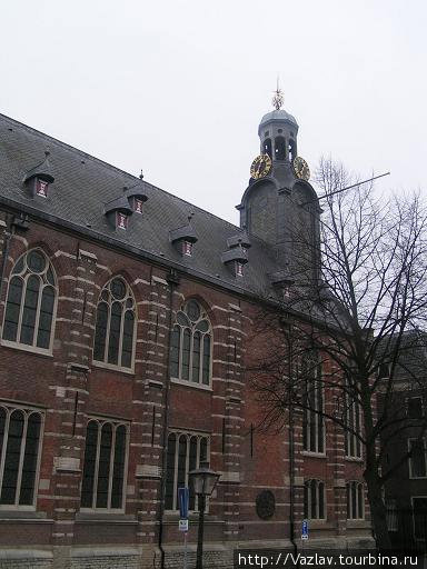 Церковь в чистом виде Лейден, Нидерланды