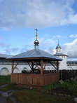 Двор мужского монастыря