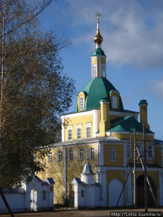 Надвратная церковь Петра и Павла Переславль-Залесский, Россия
