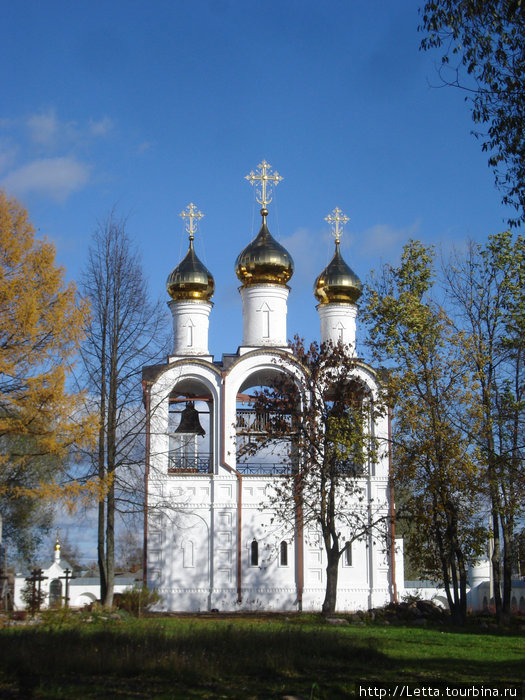 Колокольня Никольского монастыря Переславль-Залесский, Россия