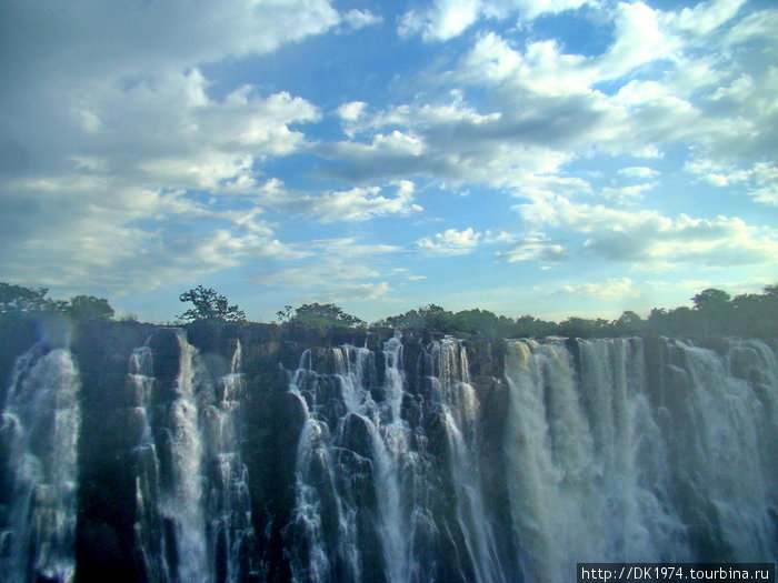 Свидание с радужной Викторией Ливингстон, Замбия