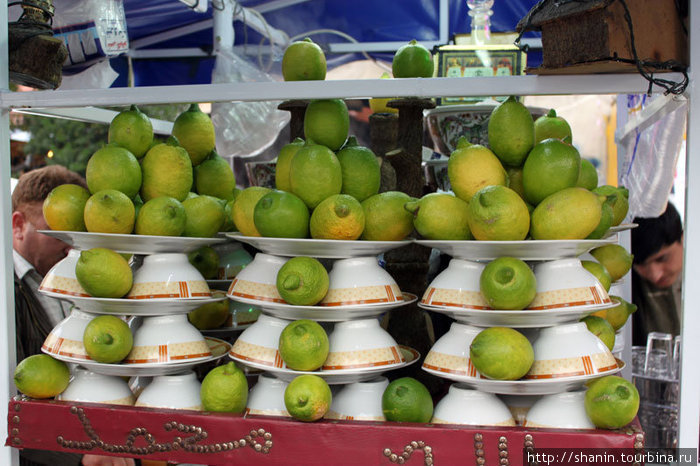 Дамасское лакомство — вареные бобы с лимоном Дамаск, Сирия