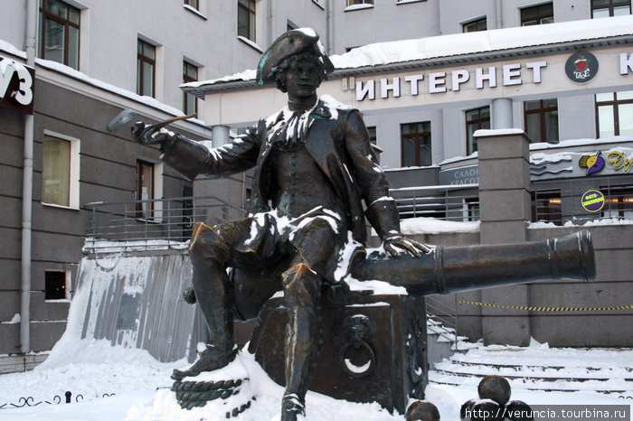Памятник Василию на 6-7 линии. Санкт-Петербург, Россия