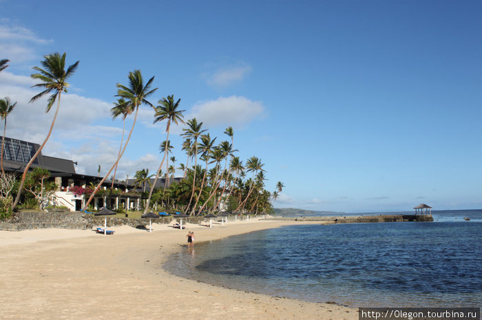 Пляж с белым песком Фиджи