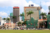Вид на Куала-Лумпур с площади Мердека