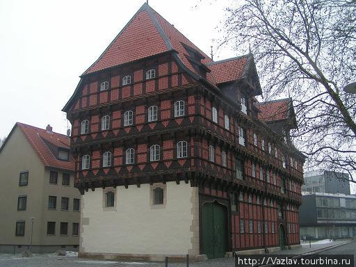 Занятный дом Брауншвейг, Германия