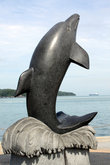 Каменный дельфин