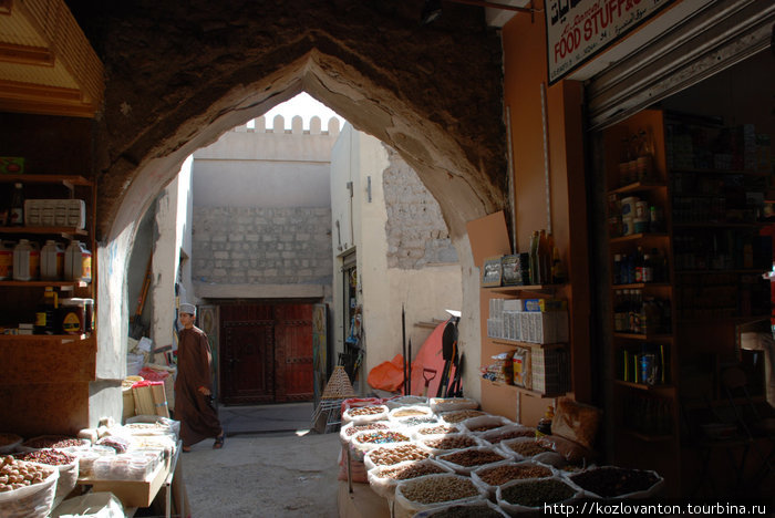 Ароматный рынок восточных специй. Низва, Оман