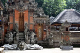Храм Пура Далем Агунг