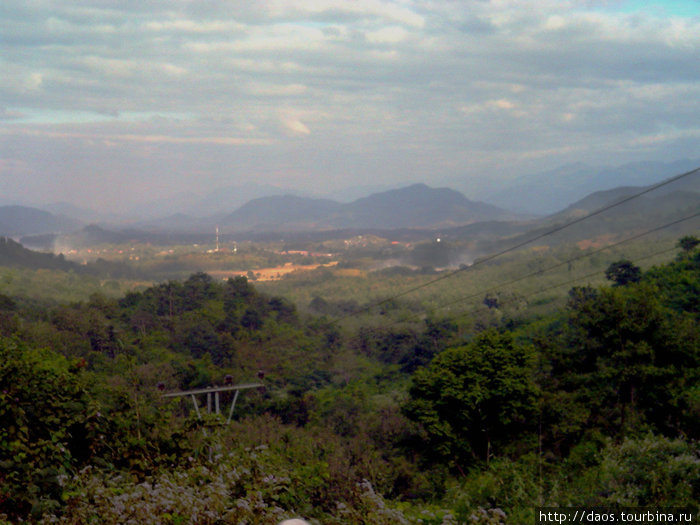 В лаосских джунглях Провинция Луангпрабанг, Лаос