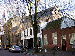 Церковь Св. Петра / Pieterskerk
