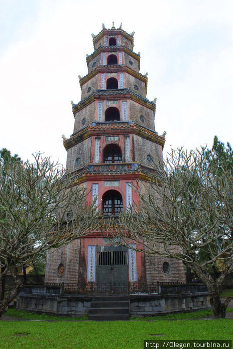 Пагода Хюэ, Вьетнам