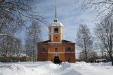 Колокольня Антониево-Дымского монастыря.