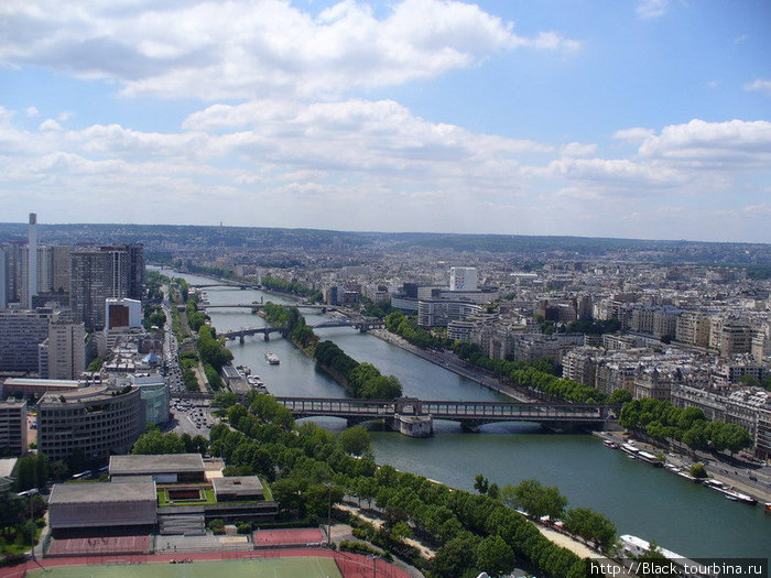 Вид на Сену Париж, Франция