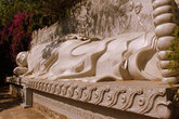 Спящий Будда в Лонгшоне