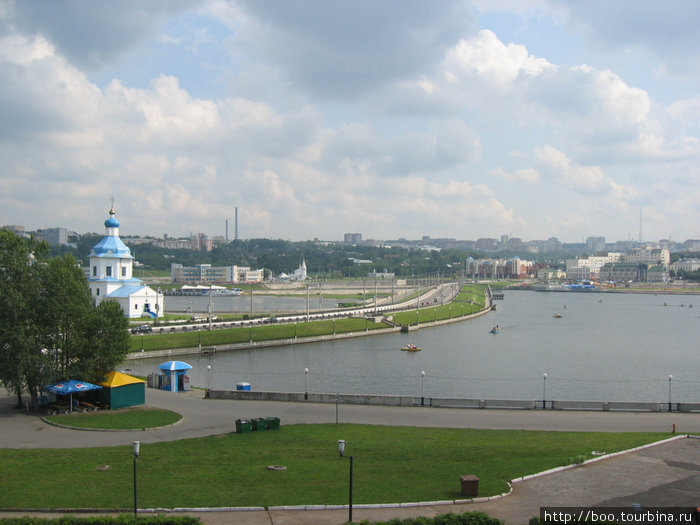 набережная — одно из самых красивых мест города Чебоксары, Россия