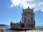 Беленская башня  воздвигнутая в начале XVI века, наряду с монастырем Жеронимуш, – одно из немногих монументальных сооружений Лиссабона золотой эпохи