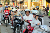 Мотоциклисты в Тяудоке