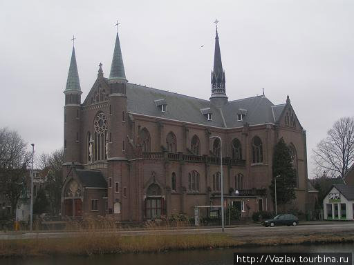 Церковь Св.Иосифа / Sint-Jozefkerk