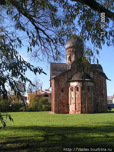 Церковь на траве Великий Новгород, Россия