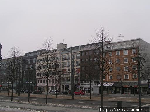 Главная площадь совсем не выглядит старинной Брауншвейг, Германия