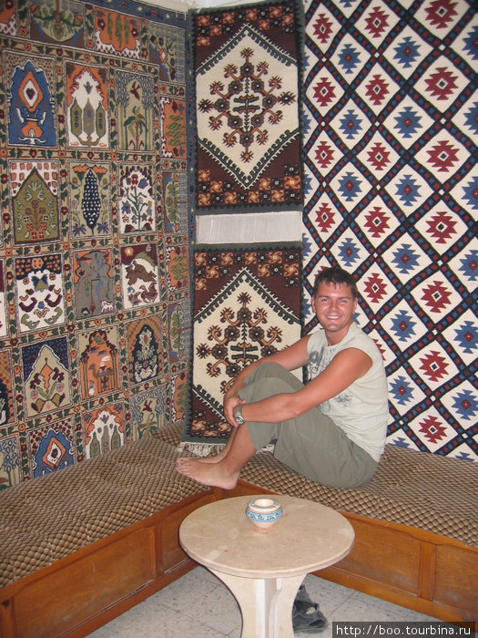 знаменитые кайруанские ковры Кайруан, Тунис
