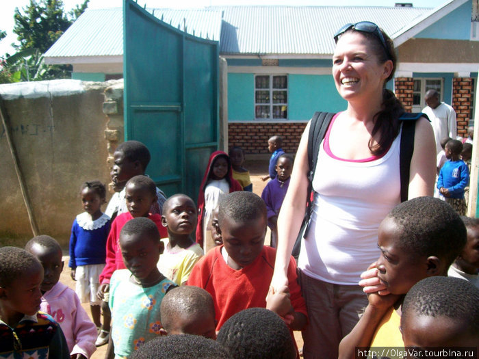 Эрика и дети Бафунда, Уганда