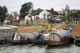 Рыбацкая деревня на окраине Хуэ.