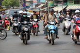 Мотоциклисты на улице Хошимина