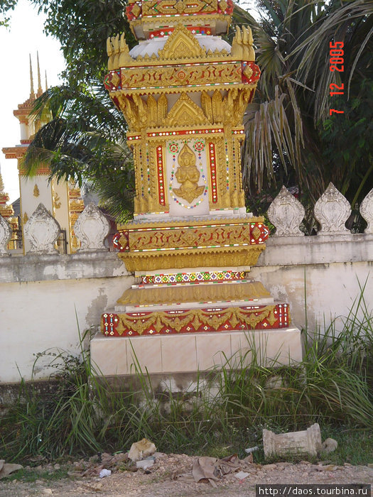 Ступа ПхаТхатЛуанг Вьентьян, Лаос