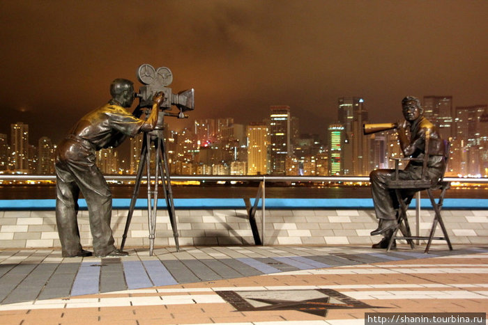 Памятник киносъемочной группы Коулун, Гонконг