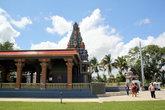 На территории индуистского храма