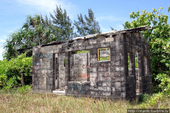 Заброшенный дом Остров Эфате, Вануату