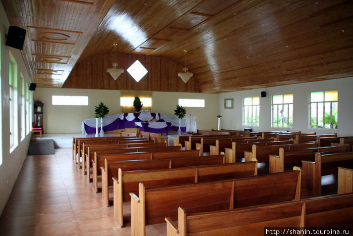 В церкви Остров Савайи, Самоа